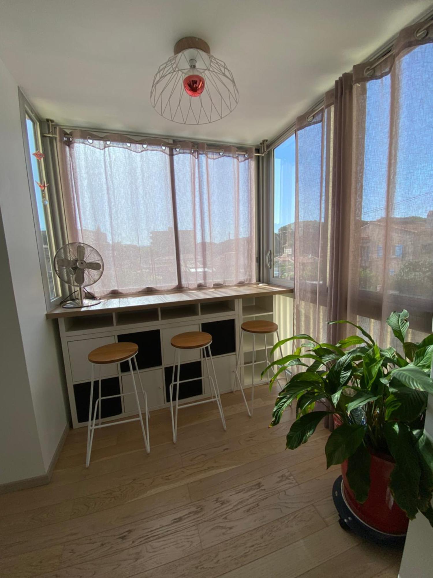 Chez Virginie : Appartement Lumineux Au Calme. Fréjus エクステリア 写真